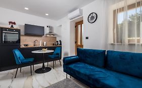 Premium Apartments